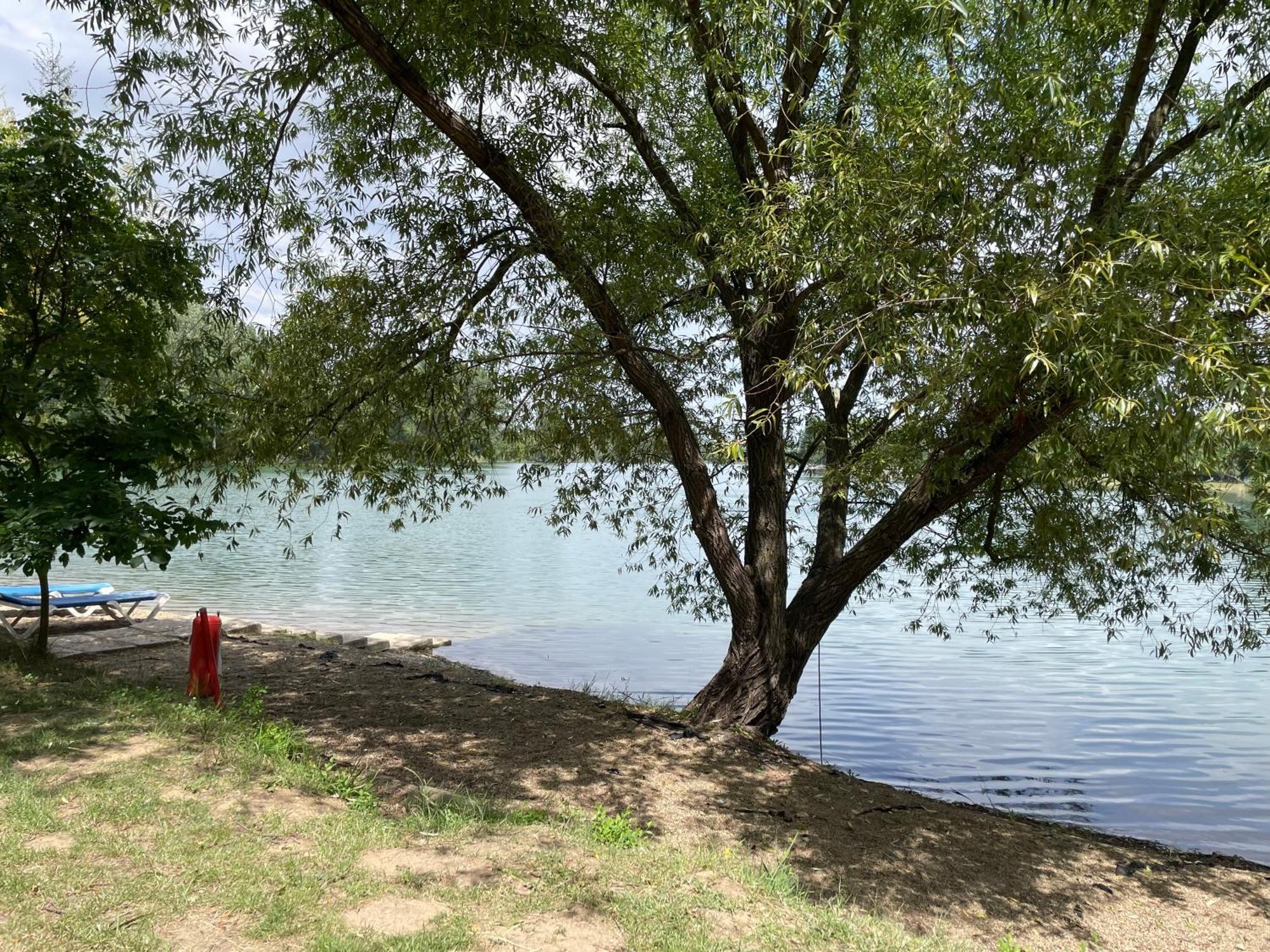 Camping Oaza Бела-Црква Экстерьер фото
