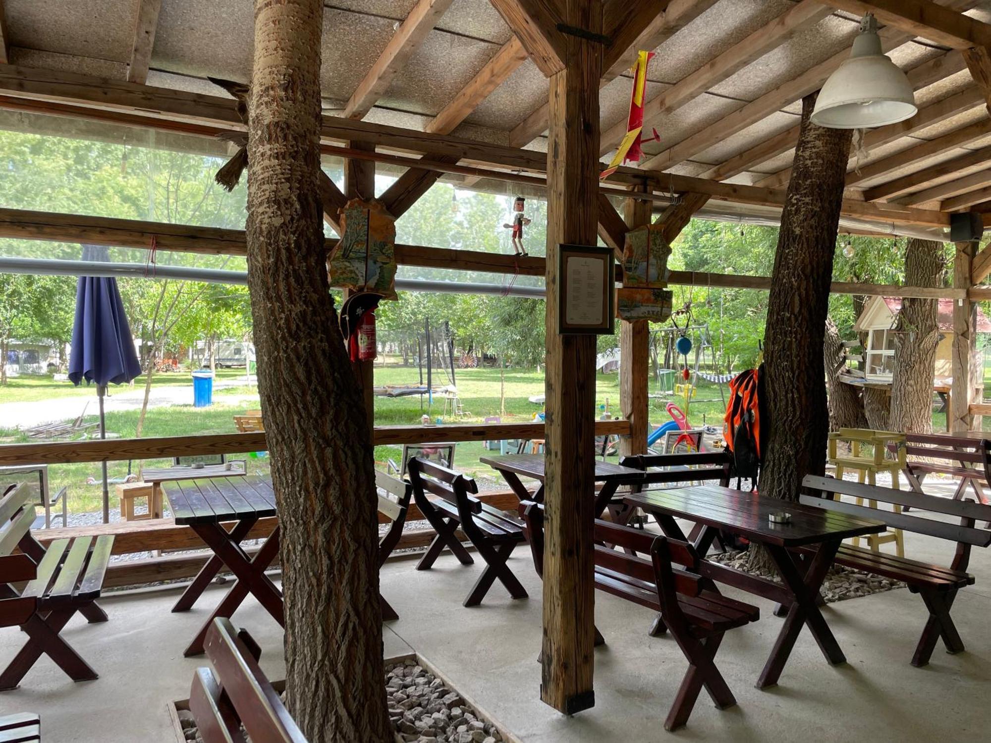 Camping Oaza Бела-Црква Экстерьер фото
