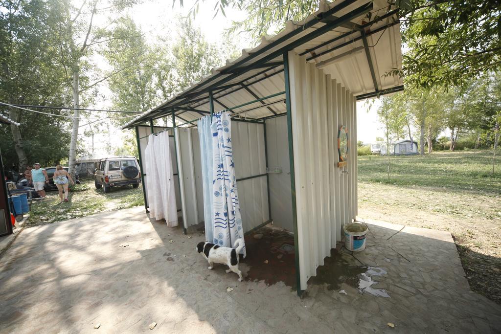Camping Oaza Бела-Црква Экстерьер фото